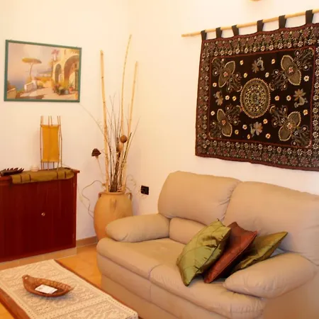 100 Mt Mare 3* أوترانتو